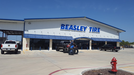 Tire Shop «Beasley Tire Service Inc.», reviews and photos, 1015 S East Loop 410, San Antonio, TX 78220, USA