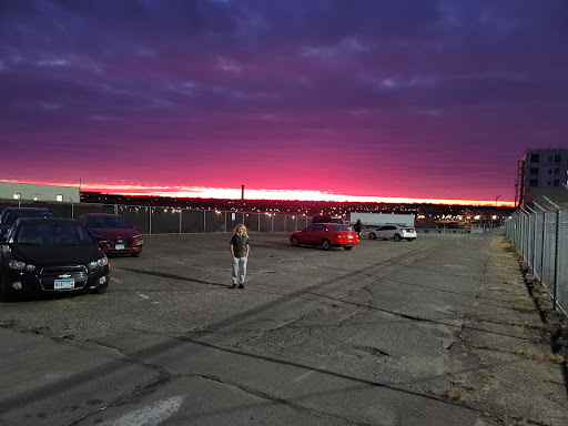Grocery Store «Lunds & Byerlys Highland Park», reviews and photos, 2128 Ford Pkwy, St Paul, MN 55116, USA