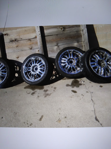 Thrift Store «VALUE VILLAGE Thrift Store», reviews and photos, 9334 Alondra Blvd, Bellflower, CA 90706, USA