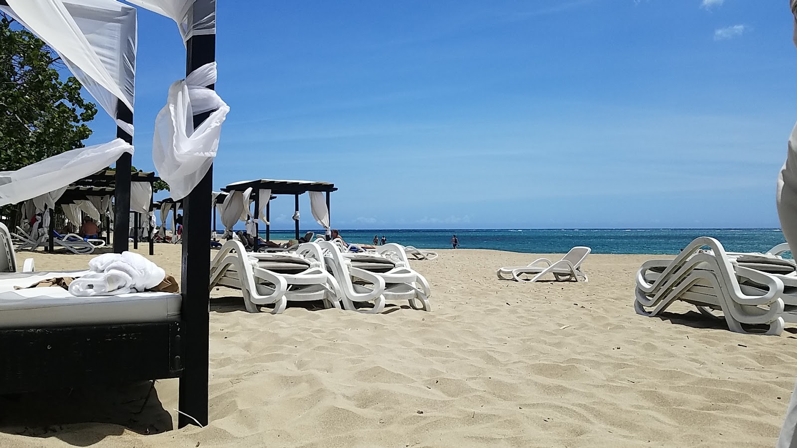 Playa Riviera'in fotoğrafı - rahatlamayı sevenler arasında popüler bir yer
