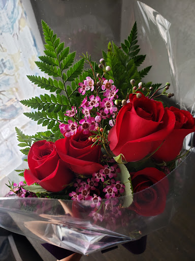 Florist «Shaw And Boehler Florist», reviews and photos, 31 Clinton Ave, Cortland, NY 13045, USA