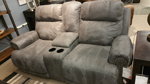 Furniture Store «Ashley HomeStore», reviews and photos, 905 Perimeter Dr, Schaumburg, IL 60173, USA