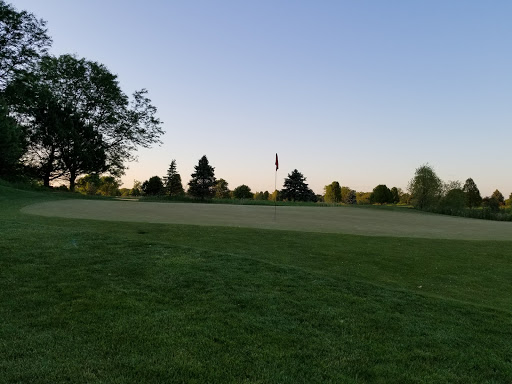 Golf Course «Boone Creek Golf Course», reviews and photos, 6912 Mason Hill Rd, Bull Valley, IL 60050, USA