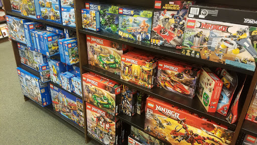 Book Store «Barnes & Noble», reviews and photos, 540 Ed Noble Pkwy, Norman, OK 73072, USA