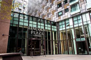 Lincoln Plaza London, Curio Collection by Hilton image