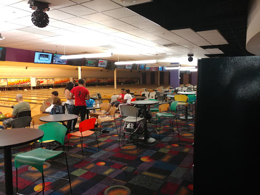 Bowling Alley «T-Bowl Lanes Inc», reviews and photos, 300 Preakness Shopping Center, Wayne, NJ 07470, USA