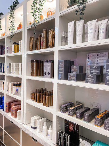 Spa «Trini Salon & Spa Brickell», reviews and photos, 941 Brickell Ave, Miami, FL 33131, USA