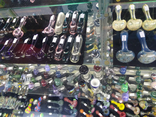 Tobacco Shop «Moon Smoke Shop», reviews and photos, 120 W Grant Rd, Tucson, AZ 85705, USA