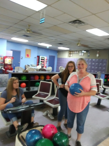 Bowling Alley «Family Bowl», reviews and photos, 2250 US-92, Plant City, FL 33563, USA