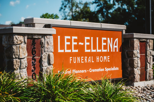 Funeral Home «Lee-Ellena Funeral Home», reviews and photos, 46530 Romeo Plank Rd, Macomb, MI 48044, USA