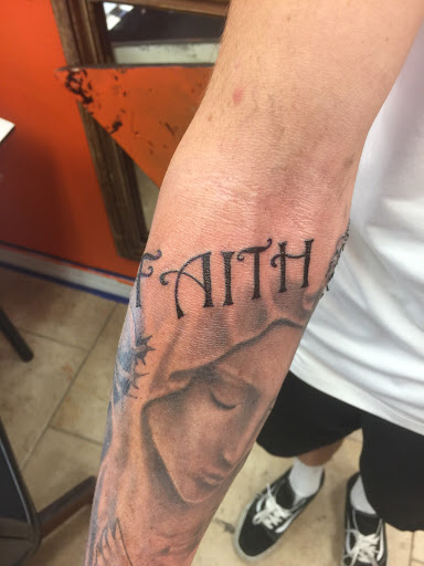 Explore ny yankees tattoo ideas, creative tattoo ideas in Satellite Beach, available at Rocksteady Tattoo Company