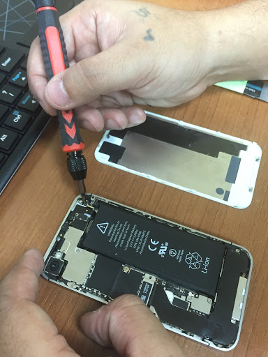 Phone Repair Service «Dr Phone Fix & Repair», reviews and photos, 250 Summit Park Dr, Pittsburgh, PA 15275, USA