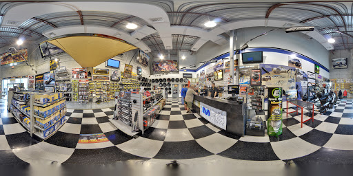 Truck Accessories Store «4 Wheel Parts - Thomas University - Miami Gardens, FL», reviews and photos, 3383 NW 167th St, Miami Gardens, FL 33056, USA