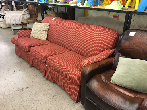 Thrift Store «Sav More Thrift», reviews and photos, 2025 W 1st St, Santa Ana, CA 92703, USA