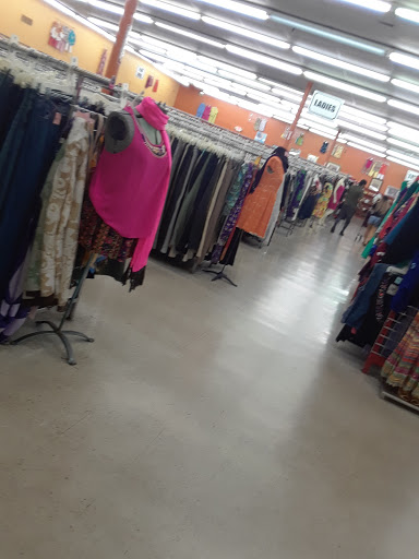 Thrift Store «Garland Road Thrift Store», reviews and photos, 10030 Garland Rd, Dallas, TX 75218, USA