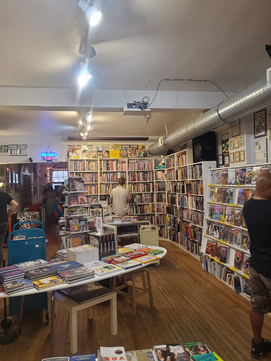 Book Store «Atomic Books», reviews and photos, 3620 Falls Rd, Baltimore, MD 21211, USA