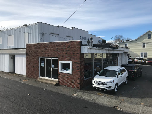 Ford Dealer «B and L Ford», reviews and photos, 130 E Centre St, Ashland, PA 17921, USA