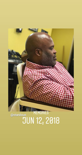 Barber Shop «Nu Look Barber & Styling Shop», reviews and photos, 1626 Spring St, Jeffersonville, IN 47130, USA