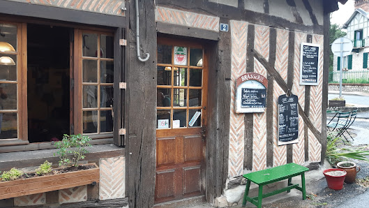 Café Labbe 2 Rue Sableuse, 18410 Brinon-sur-Sauldre, France