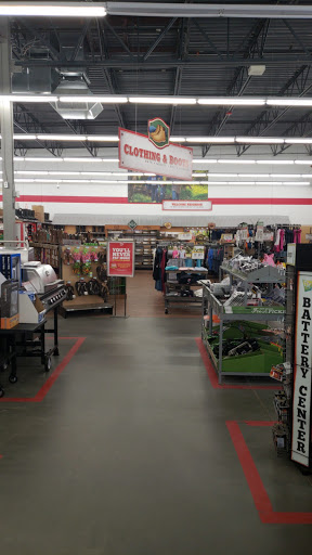 Home Improvement Store «Tractor Supply Co.», reviews and photos, 3000 Pruden Blvd, Suffolk, VA 23434, USA