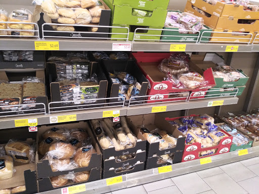 Supermarket «ALDI», reviews and photos, 761 E Dundee Rd, Palatine, IL 60074, USA