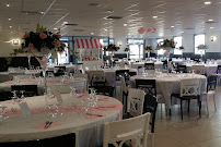 Atmosphère du Restaurant Le 32 à Vaulx-en-Velin - n°10
