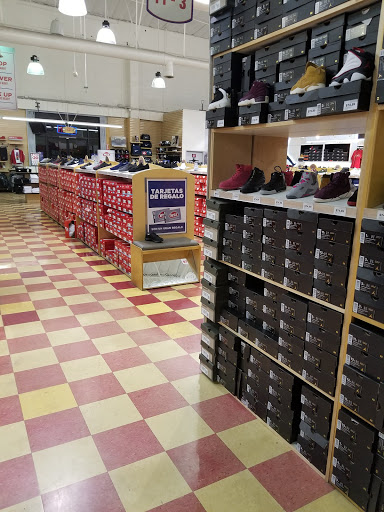 Shoe Store «WSS», reviews and photos, 7111 Vineland Ave, North Hollywood, CA 91605, USA
