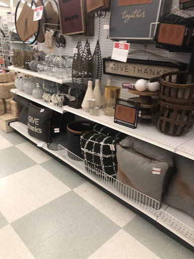 Fabric Store «Jo-Ann Fabrics and Crafts», reviews and photos, 23125 W Outer Dr, Allen Park, MI 48101, USA