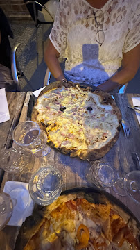 Plats et boissons du Pizzeria Chez Pédro à Tournon-sur-Rhône - n°7