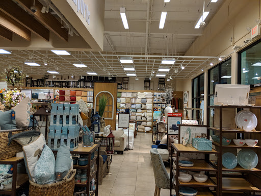 Home Goods Store «Pier 1 Imports», reviews and photos, 20610 Stevens Creek Blvd, Cupertino, CA 95014, USA