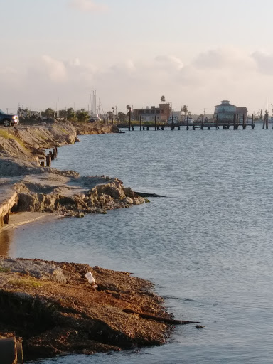 Tourist Attraction «Rockport Pier», reviews and photos, 1298 E Market St, Rockport, TX 78382, USA