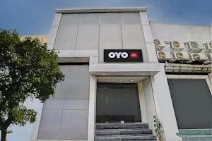 OYO Hotel Blue Sea Near Chhatrapati Shivaji International Airport image