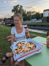 Plats et boissons du Pizzeria Les pizzas du canal à Lannemezan - n°8