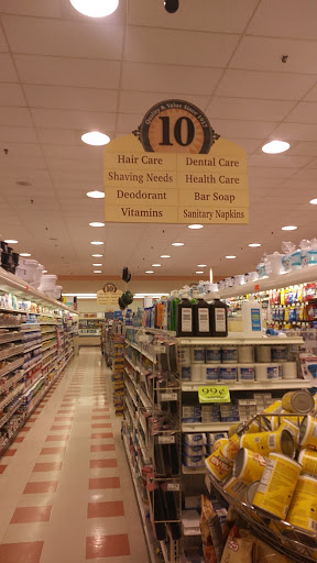 Grocery Store «Market Basket», reviews and photos, 399 John Fitch Hwy, Fitchburg, MA 01420, USA