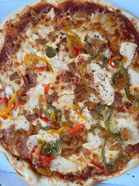 Plats et boissons du Pizzeria Divina Pizza à La Mure - n°11