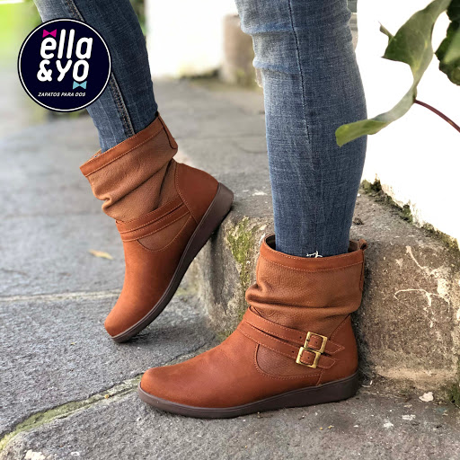 Stores to buy women's lace-up ankle boots Quito