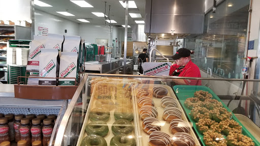 Bakery «Krispy Kreme Doughnuts», reviews and photos, 4302 Tacoma Mall Blvd, Tacoma, WA 98409, USA