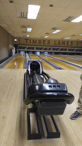 Bowling Alley «Timber Lanes Bowling Alley», reviews and photos, 1851 W Irving Park Rd, Chicago, IL 60613, USA