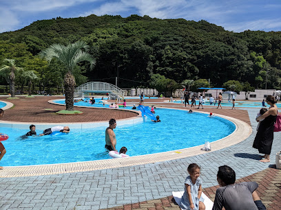 長崎県立総合運動公園 わいわいプール