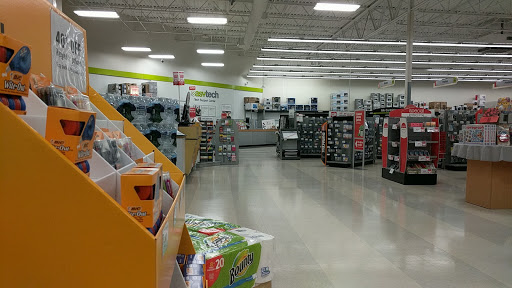 Office Supply Store «Staples», reviews and photos, 8170 Mall Pkwy, Lithonia, GA 30038, USA