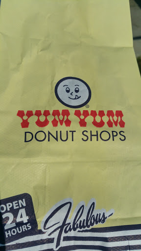 Bagel Shop «Yum Yum Donuts», reviews and photos, 8704 Foothill Blvd, Sunland-Tujunga, CA 91040, USA