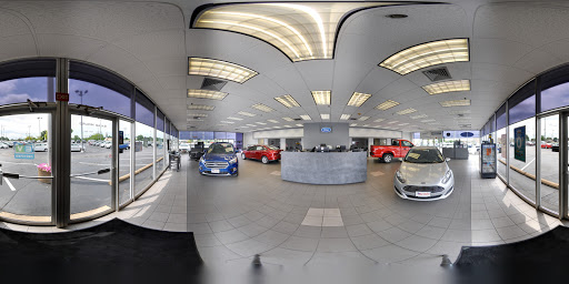 Ford Dealer «Roberts Motors», reviews and photos, 4350 N Alby St, Alton, IL 62002, USA