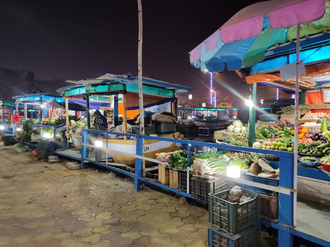 The Floating Market