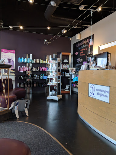 Beauty Salon «Bella Gente Salon», reviews and photos, 212 THF Blvd, Chesterfield, MO 63005, USA