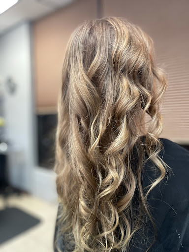 Hair Salon «European Style Salon - Hair Salon», reviews and photos, 1980 E Stop 13 Rd, Indianapolis, IN 46227, USA