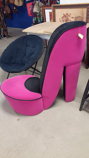 Thrift Store «Goodwill», reviews and photos