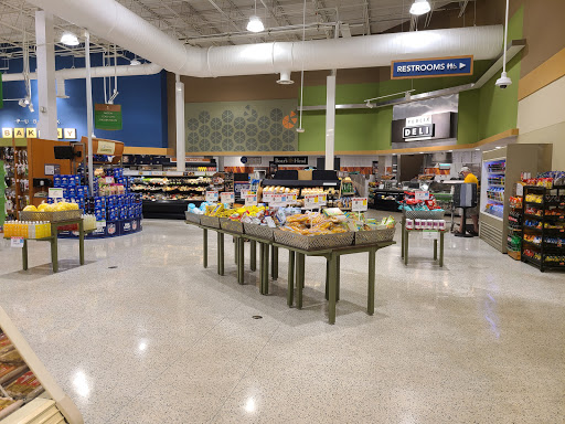 Supermarket «Publix Super Market at Brandon Mall», reviews and photos, 939 W Brandon Blvd, Brandon, FL 33511, USA