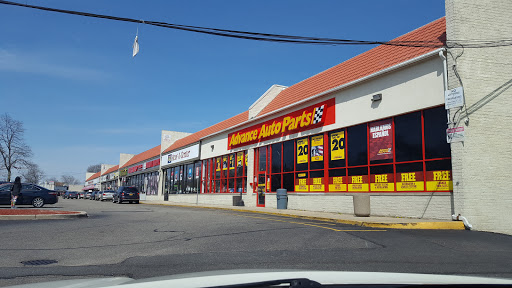 Auto Parts Store «Advance Auto Parts», reviews and photos, 687 Broadway, Amityville, NY 11701, USA