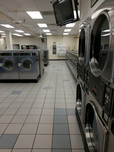 Laundromat «Chantilly Coin Laundry LLC», reviews and photos, 14511 Lee Jackson Meml Hwy # R, Chantilly, VA 20151, USA