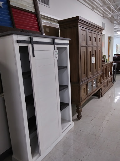 Mattress Store «Unclaimed Freight Company and Liquidation Sales», reviews and photos, 7003 S Cooper St, Arlington, TX 76001, USA